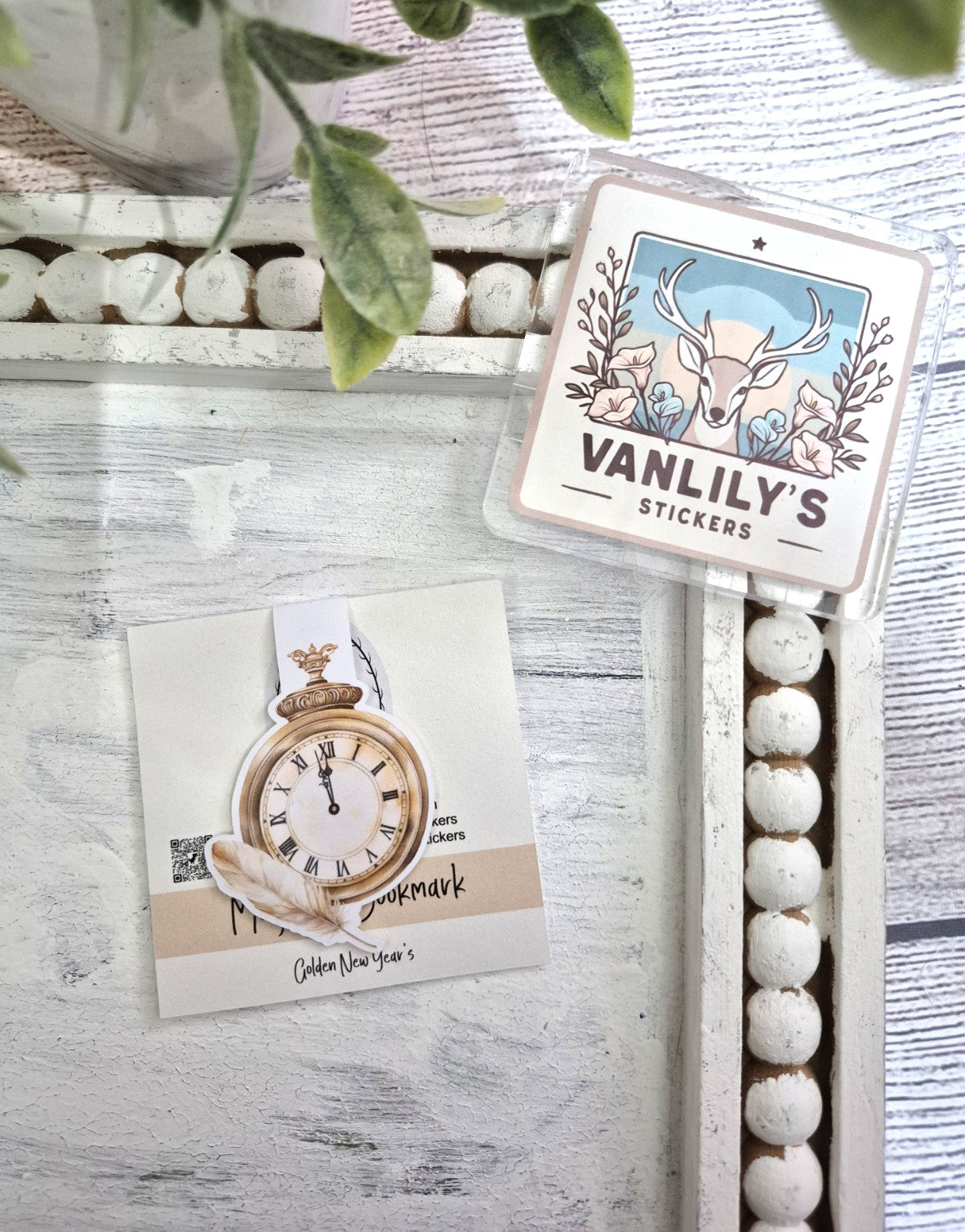 Golden New Year Magnetic Bookmark | Vintage Pocket Watch Page Marker | Aesthetic Planner & Book Lover Gift