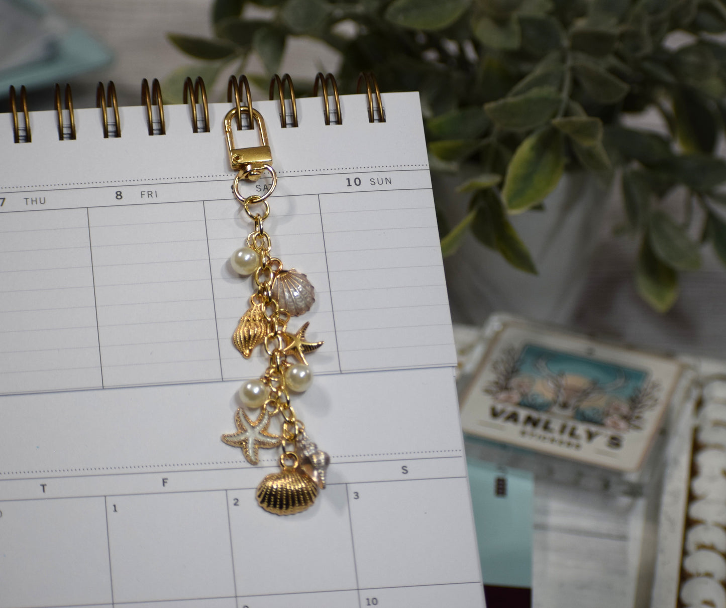 Coastal White Seashell Planner Charm | Binder Charm | Travelers Notebook Charm | Dangle Charm | Purse, Bag Charm