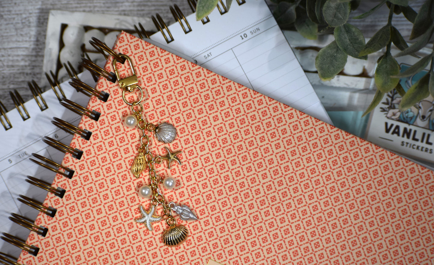 Coastal White Seashell Planner Charm | Binder Charm | Travelers Notebook Charm | Dangle Charm | Purse, Bag Charm